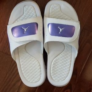Jordan Girls Hydro V